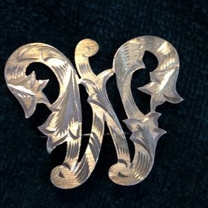 "W" or “M” Sterling Silver Pin